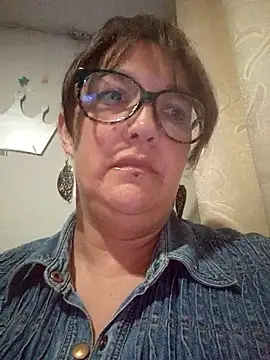  Saraqueen-- online show from July 24, 2026, 12:06 am
