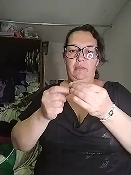  Saraqueen-- online show from July 18, 2026, 4:10 am