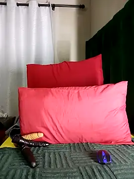 CocoaBelleX online show from July 6, 2026, 2:40 am