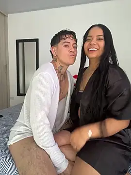 ColombianSexyCouple  online show from June 18, 2026, 2:22 pm