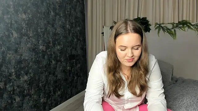 MissBadTiming online show from June 24, 2026, 5:44 pm