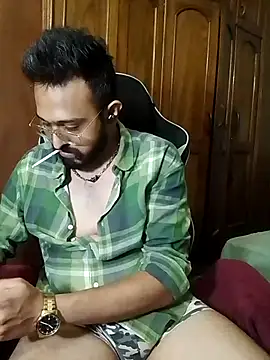 freakkydessi online show from July 14, 2026, 9:10 pm