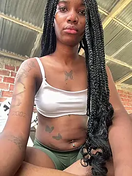 ShakiraThompss18 online show from June 25, 2026, 8:58 pm