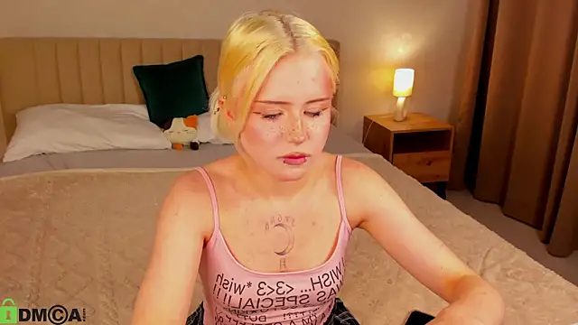 kikipeach online show from August 2, 2026, 12:14 pm