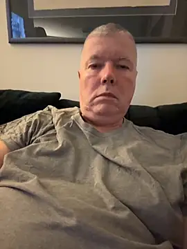 Snapshot of cumboy chatting on September 29, 2025, 10:15 pm cumboy online show from September 29, 2025, 10:15 pm