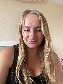 Emilia ki online show from July 13, 2026, 9:08 am