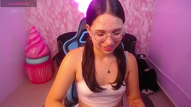Lia Rose ch online show from July 10, 2026, 3:06 am