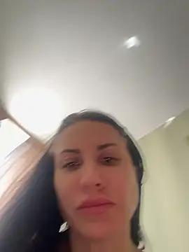 NitaDixon online show from June 25, 2026, 12:32 pm