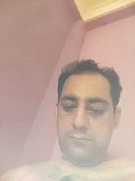 chuby38male online show from June 25, 2026, 1:36 am