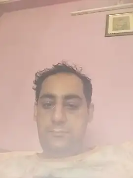 chuby38male online show from July 4, 2026, 2:07 am