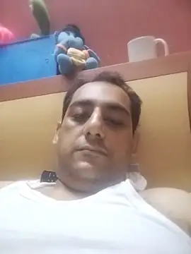 chuby38male online show from June 19, 2026, 1:17 pm