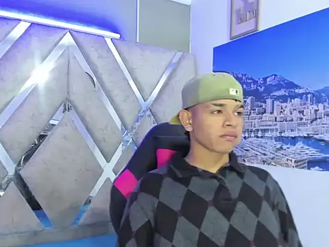 nova mitchell7 online show from June 28, 2026, 12:22 pm