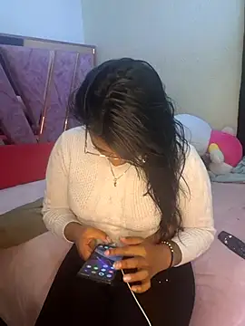 sophiagomezx online show from July 29, 2026, 12:43 am