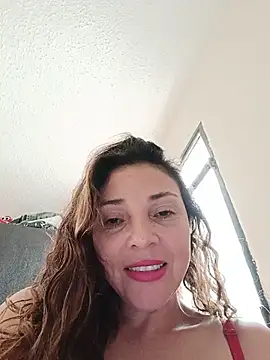 Angelika Clauss online show from August 2, 2026, 8:39 pm