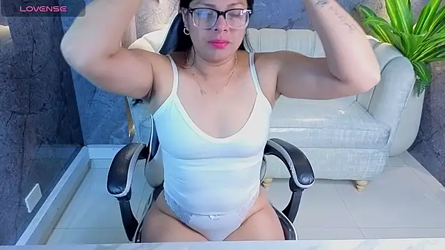 sarah bay tx online show from July 23, 2026, 7:54 pm