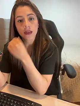 vivian segreti online show from June 27, 2026, 12:27 am