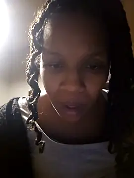 Snapshot of NAOMIdaFreakXXXXX chatting on December 20, 2025, 9:34 am NAOMIdaFreakXXXXX online show from December 20, 2025, 9:34 am