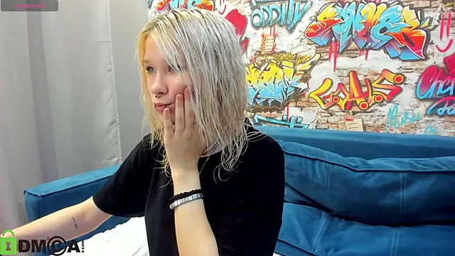 Nika-Smith online show from July 22, 2026, 9:22 am