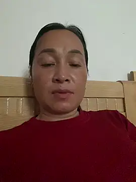 Loly hana online show from July 13, 2026, 11:37 pm