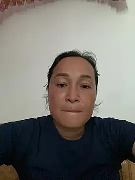 Loly hana online show from June 29, 2026, 3:24 am
