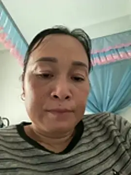 Loly hana online show from July 20, 2026, 1:57 am