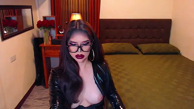EXTREMELYDOME online show from June 21, 2026, 5:57 am