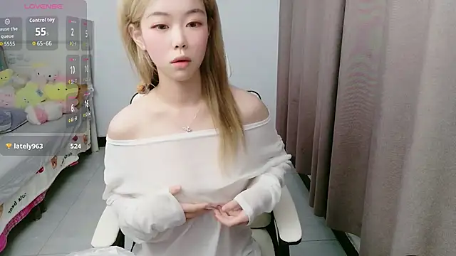xiaoshenlove030 online show from July 20, 2026, 10:39 am