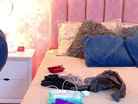 AshleyMorgans online show from August 1, 2026, 9:02 pm