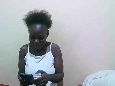 Snapshot of bianca_love2 chatting on July 2, 2026, 4:46 pm bianca love2 online show from July 2, 2026, 4:46 pm