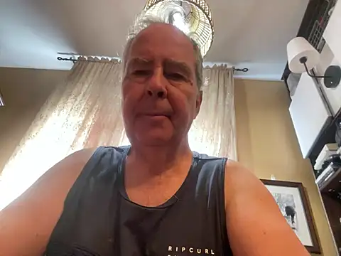 andre1936 online show from July 25, 2026, 6:47 pm