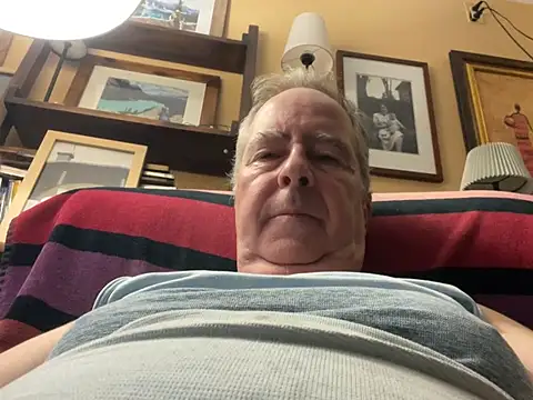 andre1936 online show from July 21, 2026, 5:47 pm