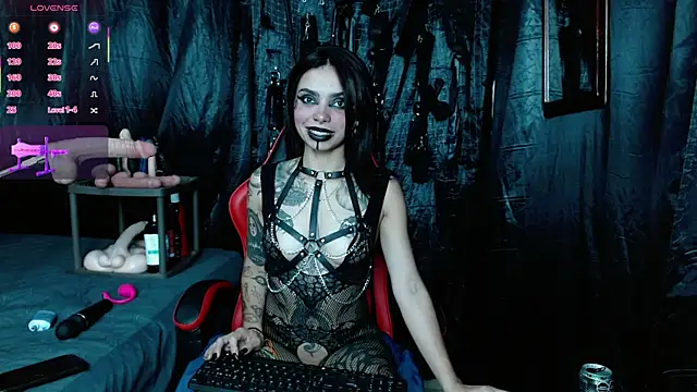 Electra Darkkk online show from August 6, 2026, 5:08 pm