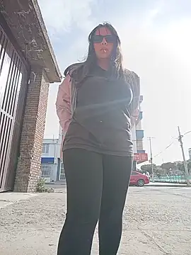 Angeliquee30 online show from June 26, 2026, 12:44 pm
