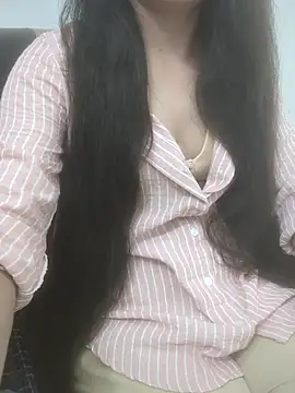 sushmita0 online show from July 9, 2026, 3:07 am