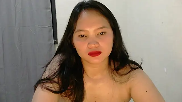 Snapshot of Fhwilloughbyxx chatting on June 23, 2026, 9:46 pm Fhwilloughbyxx online show from June 23, 2026, 9:46 pm