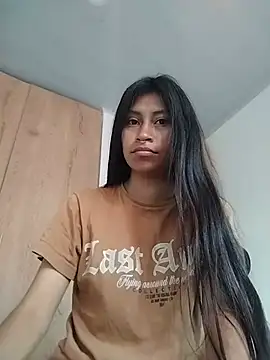 Pocahontas Honey online show from July 8, 2026, 10:32 pm
