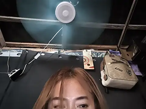 missceexx online show from July 20, 2026, 4:53 am