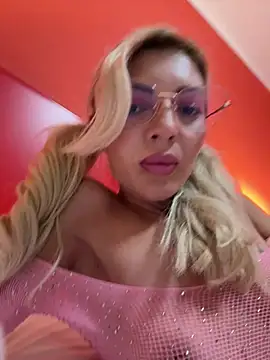 SofyVanilla online show from July 19, 2026, 7:54 pm