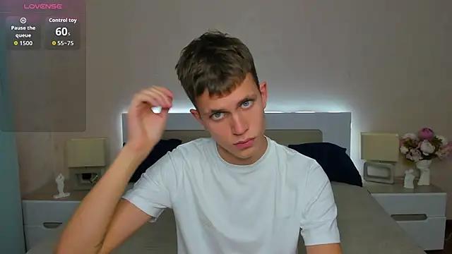 m0neyken online show from July 26, 2026, 2:29 am
