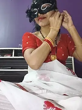 Night Queen24 online show from July 14, 2026, 5:19 pm