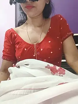 Night Queen24 online show from July 22, 2026, 2:52 pm