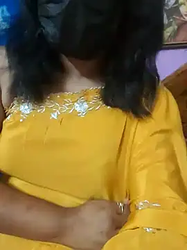 Zaara-Rose online show from July 22, 2026, 11:23 am