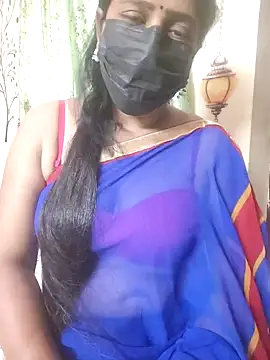 Zaara-Rose online show from July 29, 2026, 7:29 am