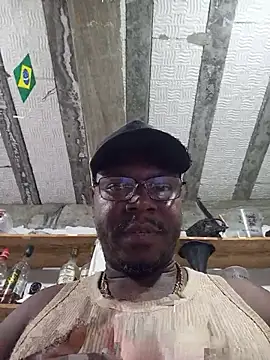 Snapshot of amantecarioca23cm chatting on July 16, 2026, 11:24 pm amantecarioca23cm online show from July 16, 2026, 11:24 pm