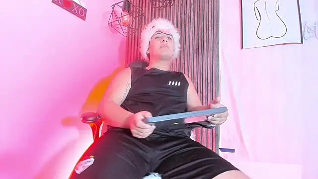 Liam grey01  online show from June 25, 2026, 7:30 pm