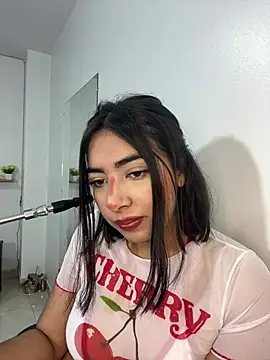 Snapshot of cherry_skinnyy_ chatting on August 8, 2026, 3:46 am cherry skinnyy online show from August 8, 2026, 3:46 am