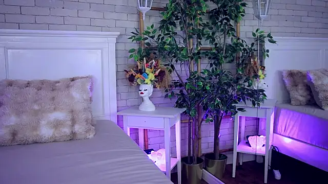 annabellahot online show from July 11, 2026, 3:51 am