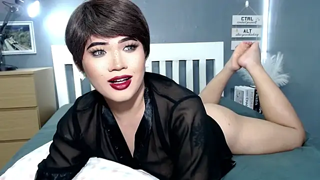 STUCK on YOU  online show from November 10, 2025, 5:29 pm