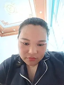 Holy-mi online show from June 25, 2026, 5:12 am