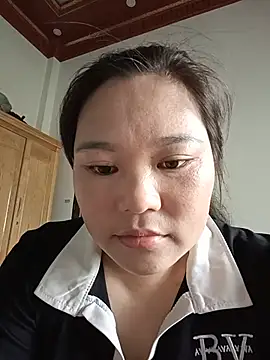 Holy-mi online show from June 24, 2026, 12:42 am